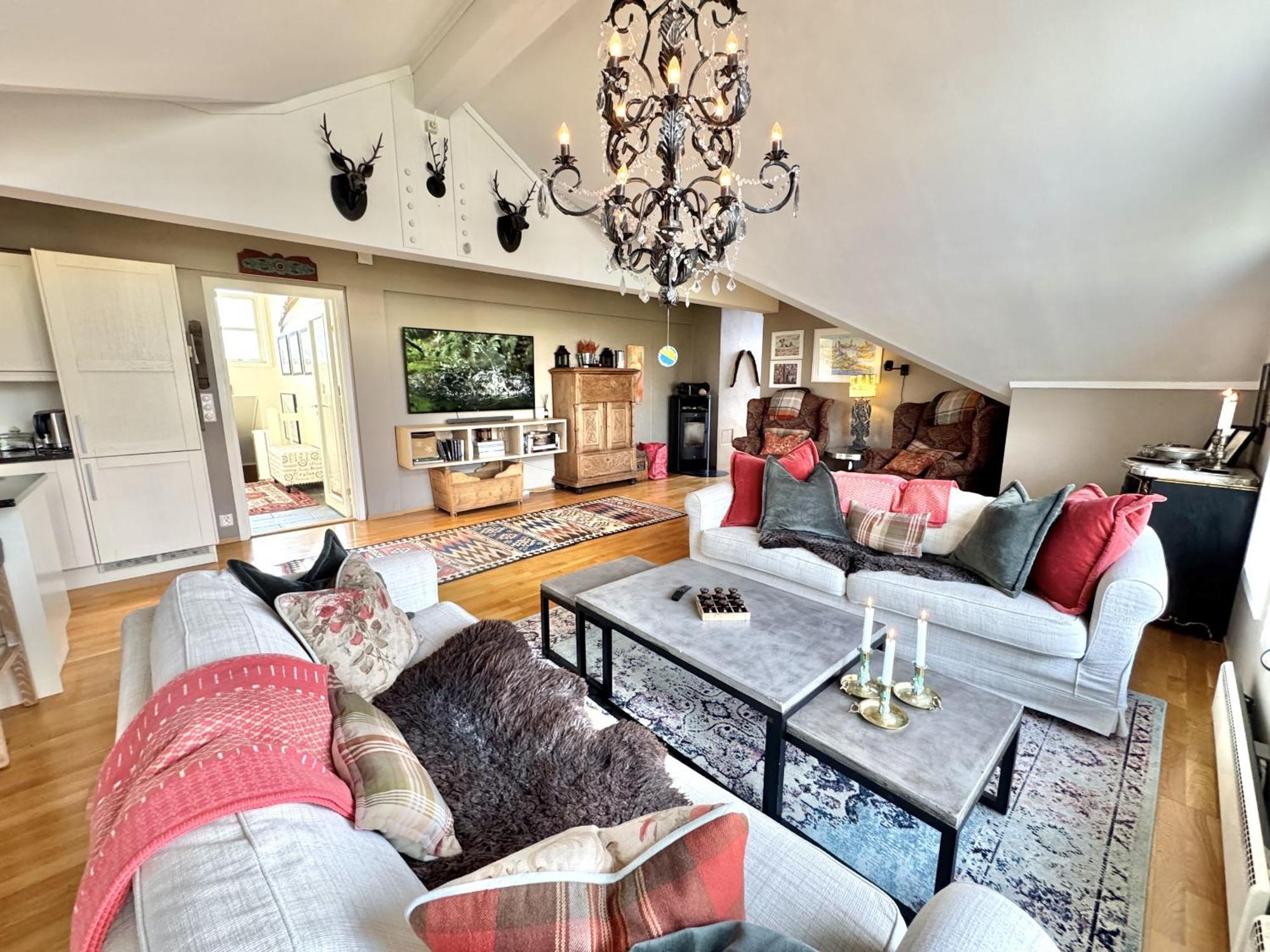 Vakantiehuis Spacious And Beautiful In Geilo, Mountain Retreat With View!
